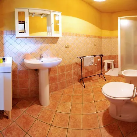 Da Ivana E Valter * Monforte dʼAlba