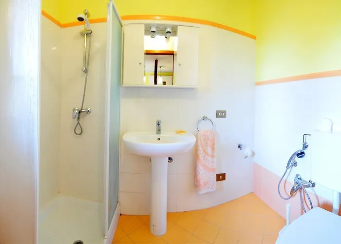 Da Ivana E Valter Daire Monforte dʼAlba